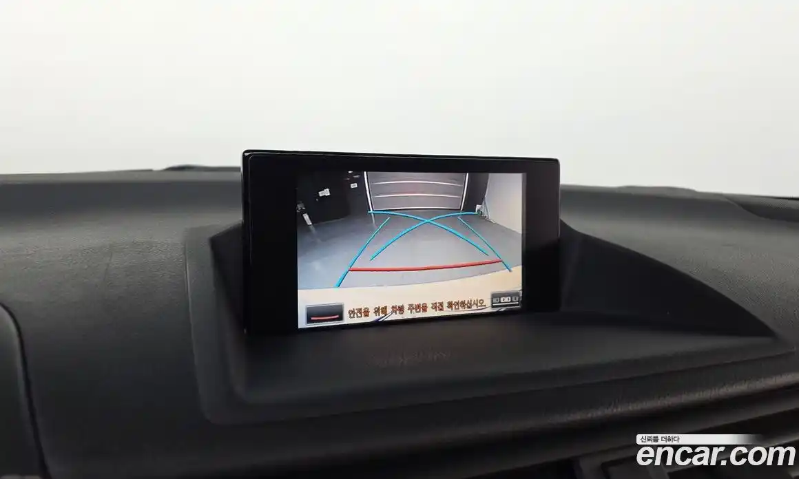 Lexus CT200h 2016 1.8 Автомат в Москве № 628660, фото 15