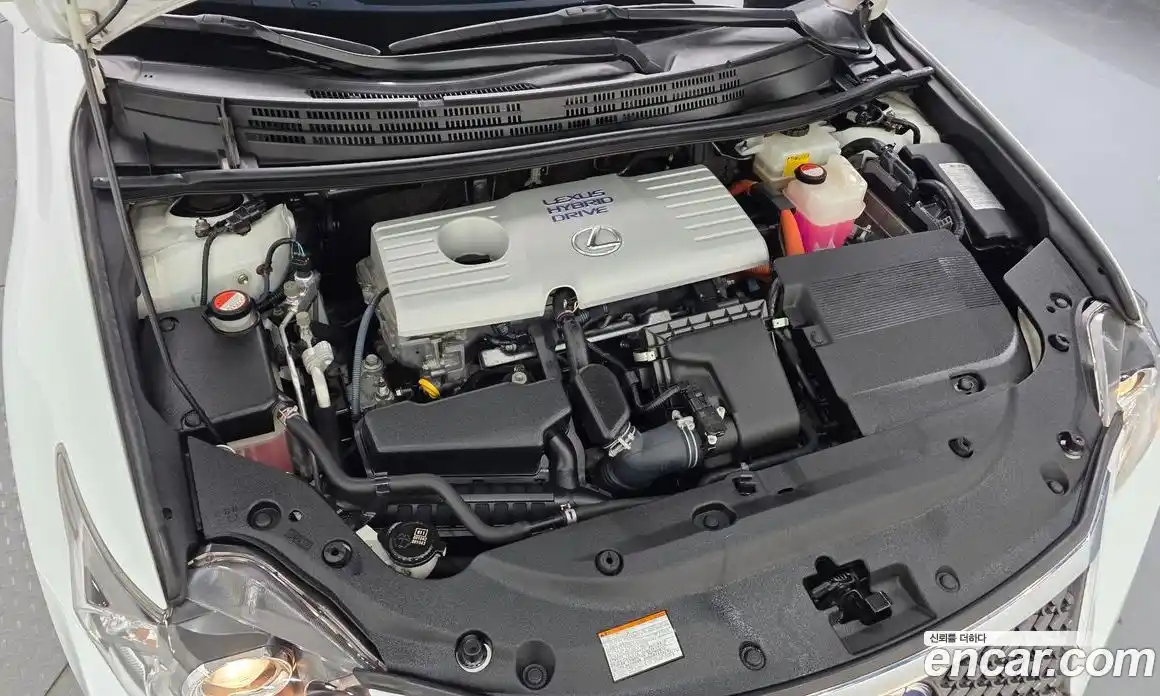 Lexus CT200h 2016 1.8 Автомат в Москве № 628660, фото 6