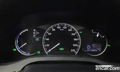 Lexus CT200h 2016 1.8 Автомат в Москве № 628660, миниатюра 8