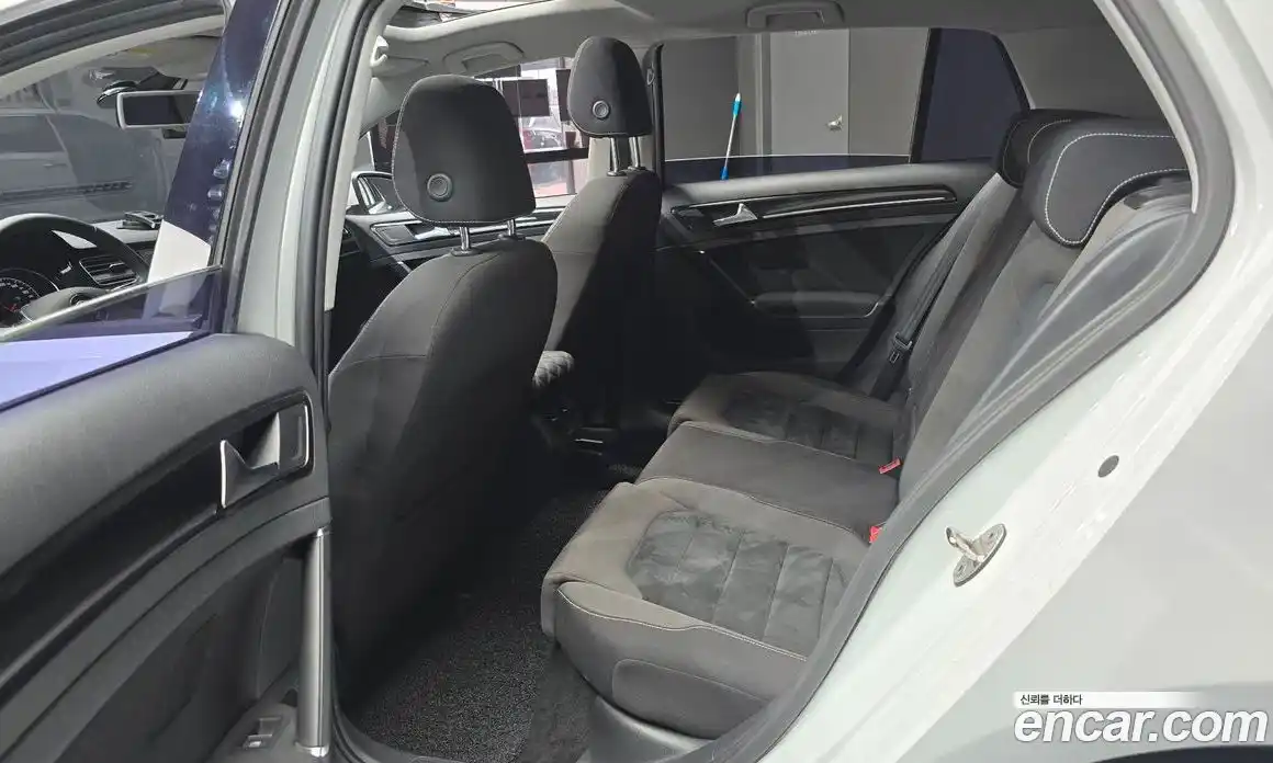 Volkswagen Golf 2014 2.0 Автомат в Москве № 629181, фото 13