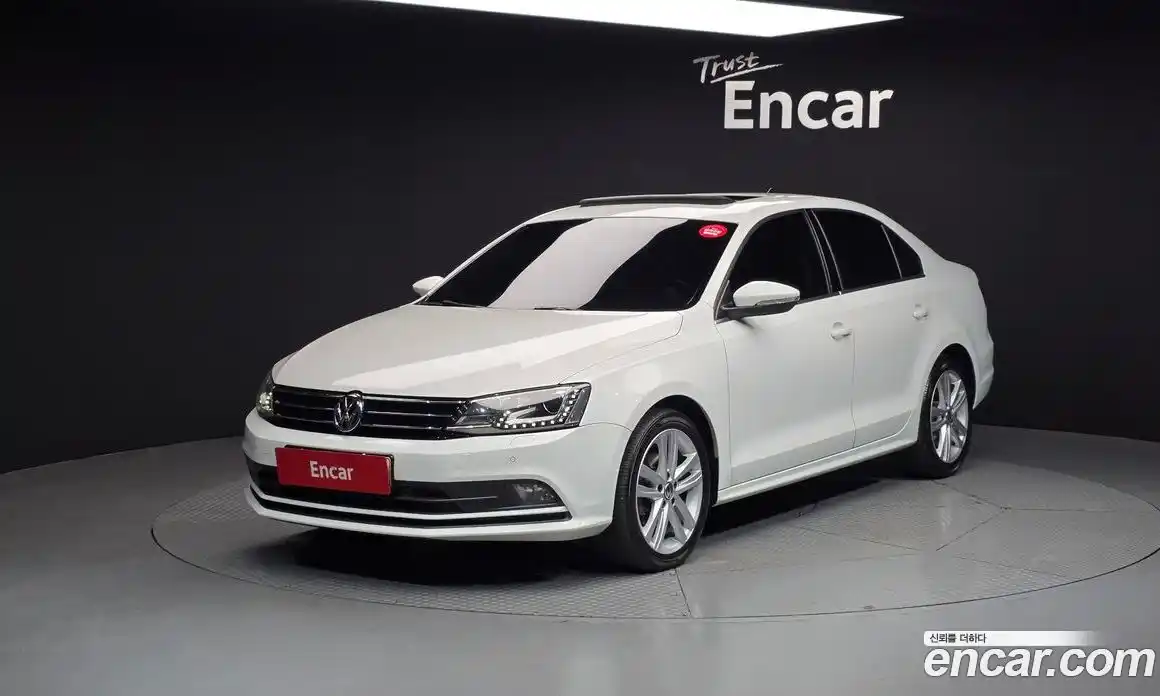 Volkswagen Jetta 2015 2.0 Автомат в Москве № 629226, фото 1