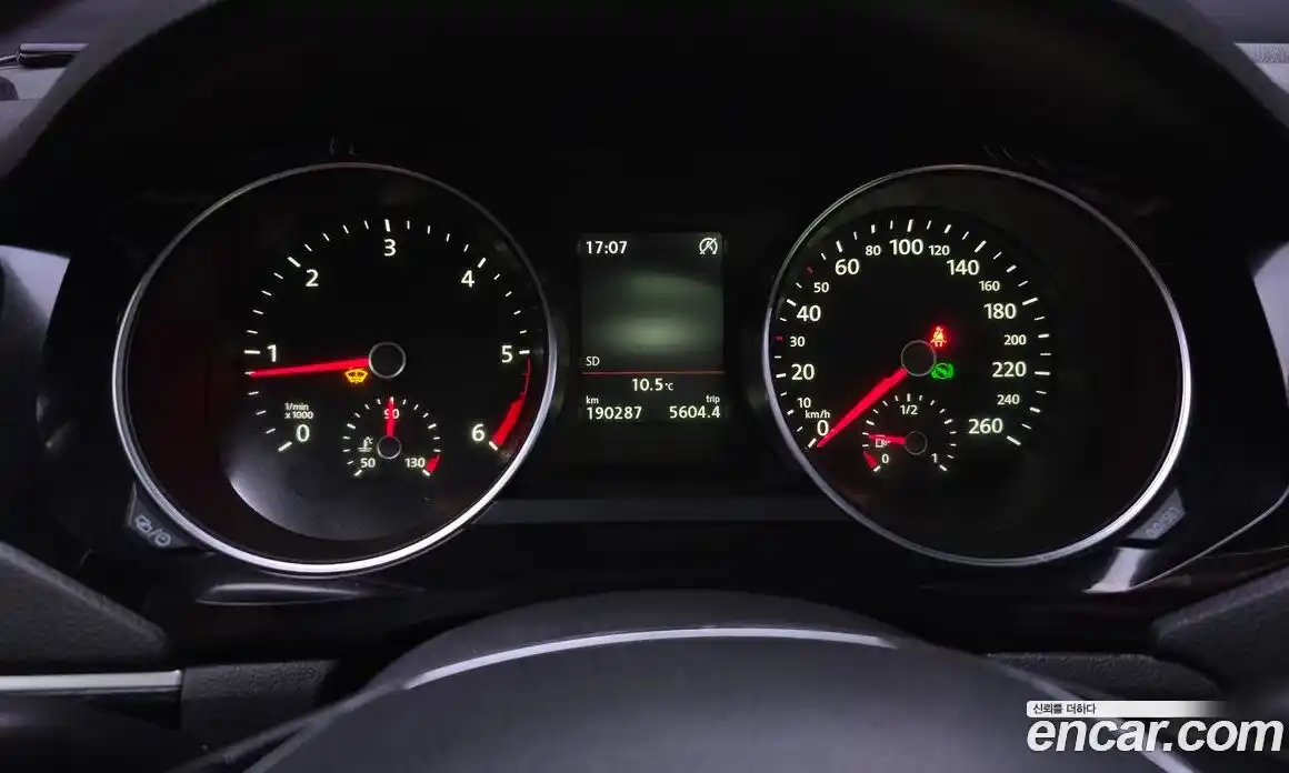 Volkswagen Jetta 2015 2.0 Автомат в Москве № 629226, фото 8