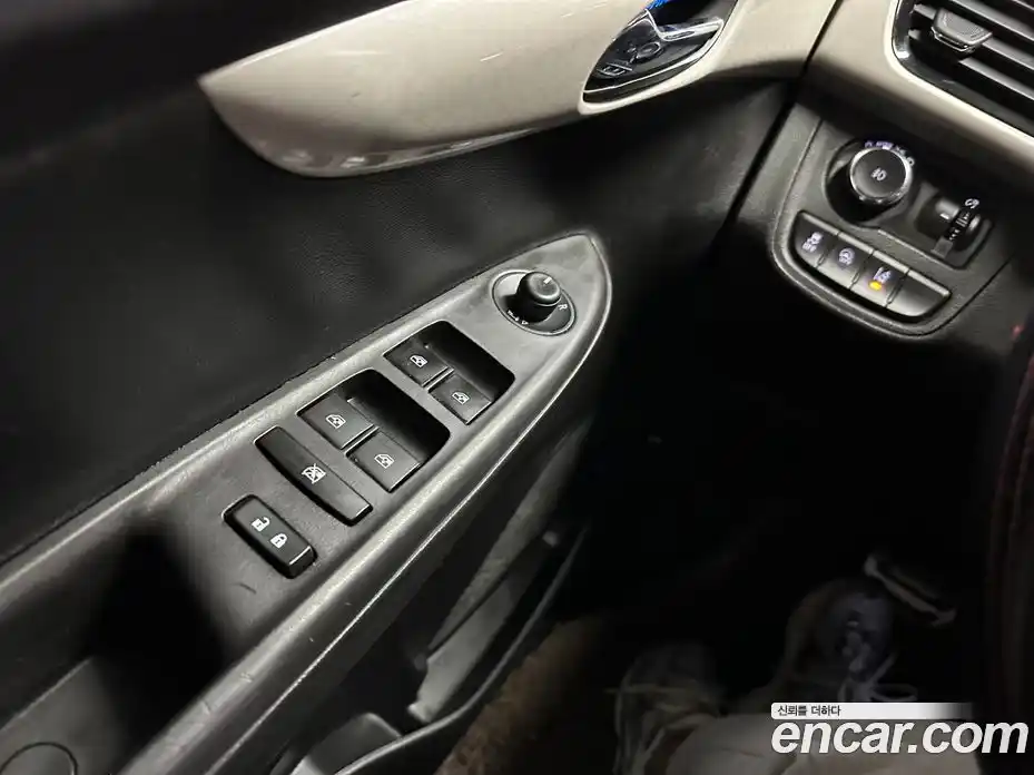 Chevrolet Spark 2016 1.0 Автомат в Москве № 67072, фото 14