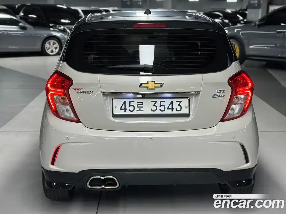 Chevrolet Spark 2016 1.0 Автомат в Москве № 67072, фото 4