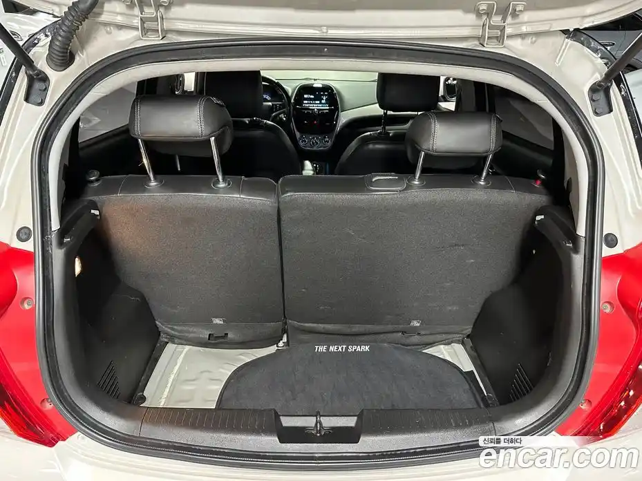 Chevrolet Spark 2016 1.0 Автомат в Москве № 67072, фото 10