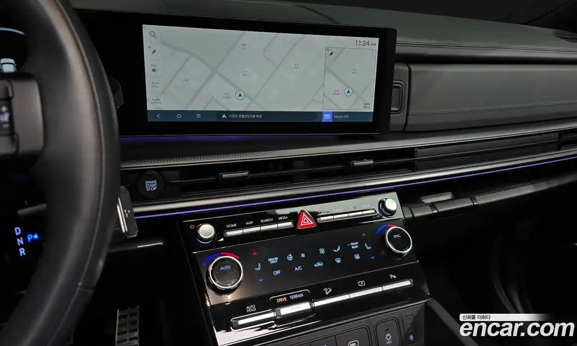 Hyundai Santa Fe 2024 1.6 Автомат в Москве № 111373, фото 14