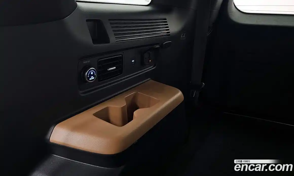 Hyundai Santa Fe 2024 2.5 Автомат в Москве № 124569, фото 18