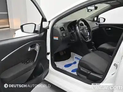 Volkswagen Polo 2015 1.4 Автомат в Москве № 146989, миниатюра 11