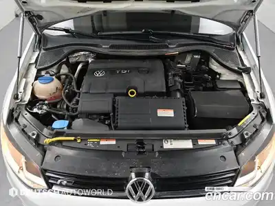 Volkswagen Polo 2015 1.4 Автомат в Москве № 146989, миниатюра 6