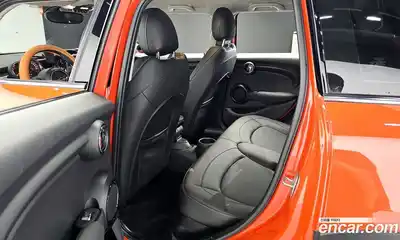 Mini Cooper 2021 1.5 Автомат в Москве № 148999, миниатюра 12