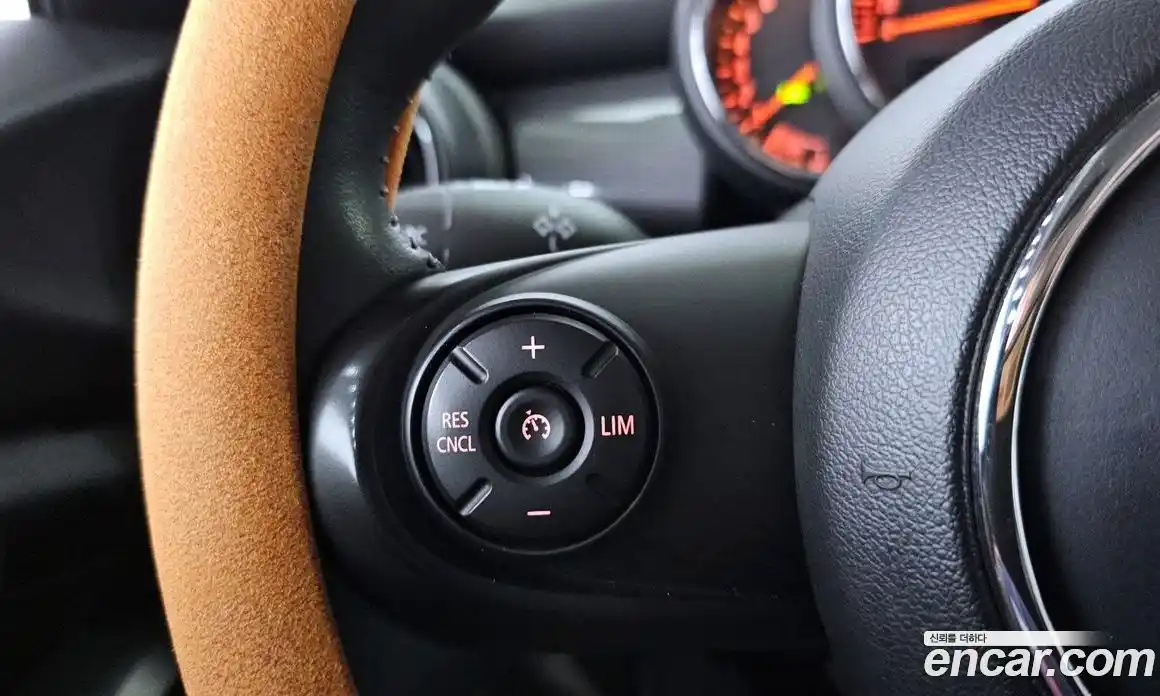 Mini Cooper 2021 1.5 Автомат в Москве № 148999, фото 19