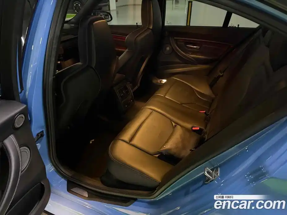 BMW M3 2018 3.0 Механическая в Москве № 158420, фото 11