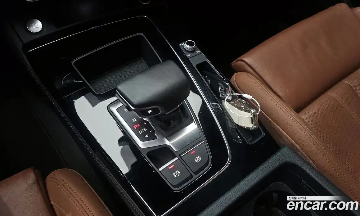 Audi Q5 2022 2.0 Автомат в Москве № 162620, фото 9