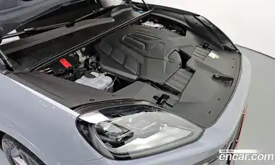 Porsche Cayenne 2024 3.0 Автомат в Москве № 164930, миниатюра 6