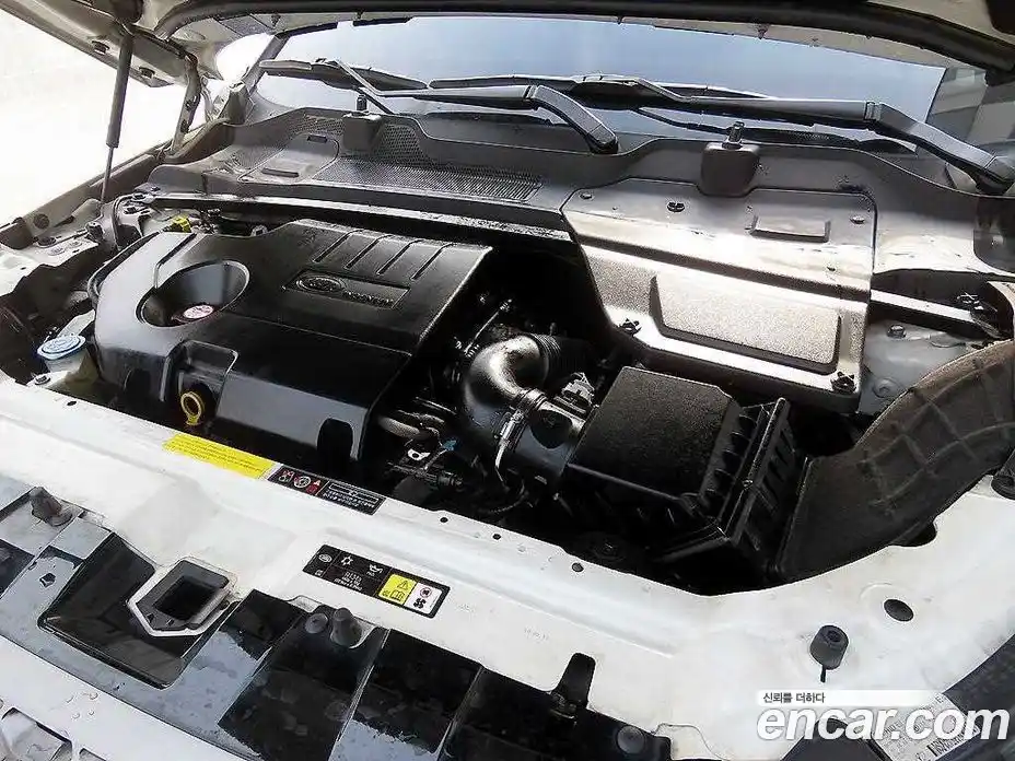 Land Rover Discovery Sport 2017 2.0 Автомат в Москве № 166830, фото 19