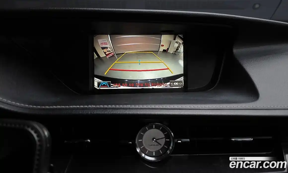 Lexus ES 2018 2.5 Автомат в Москве № 168296, фото 14