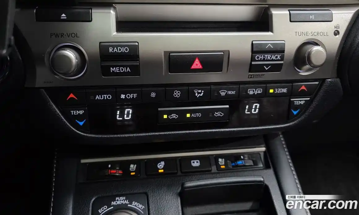 Lexus ES 2018 2.5 Автомат в Москве № 168296, фото 15