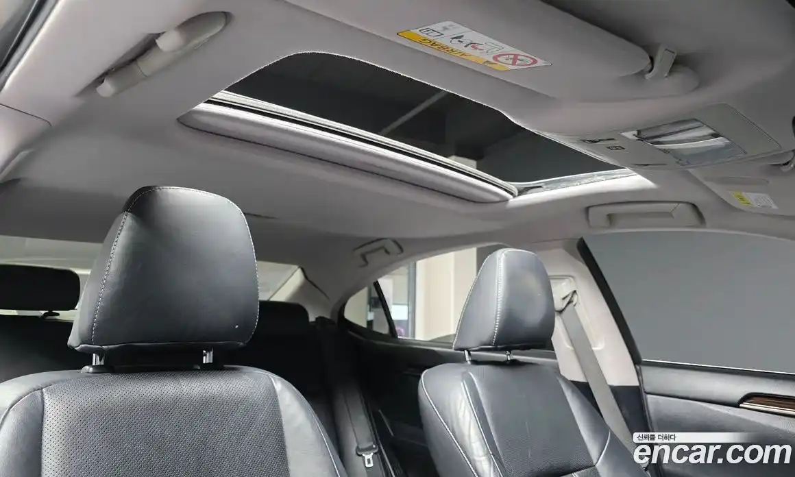 Lexus ES 2018 2.5 Автомат в Москве № 168296, фото 16