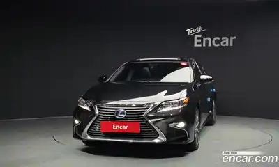 Lexus ES 2018 2.5 Автомат в Москве № 168296, миниатюра 3
