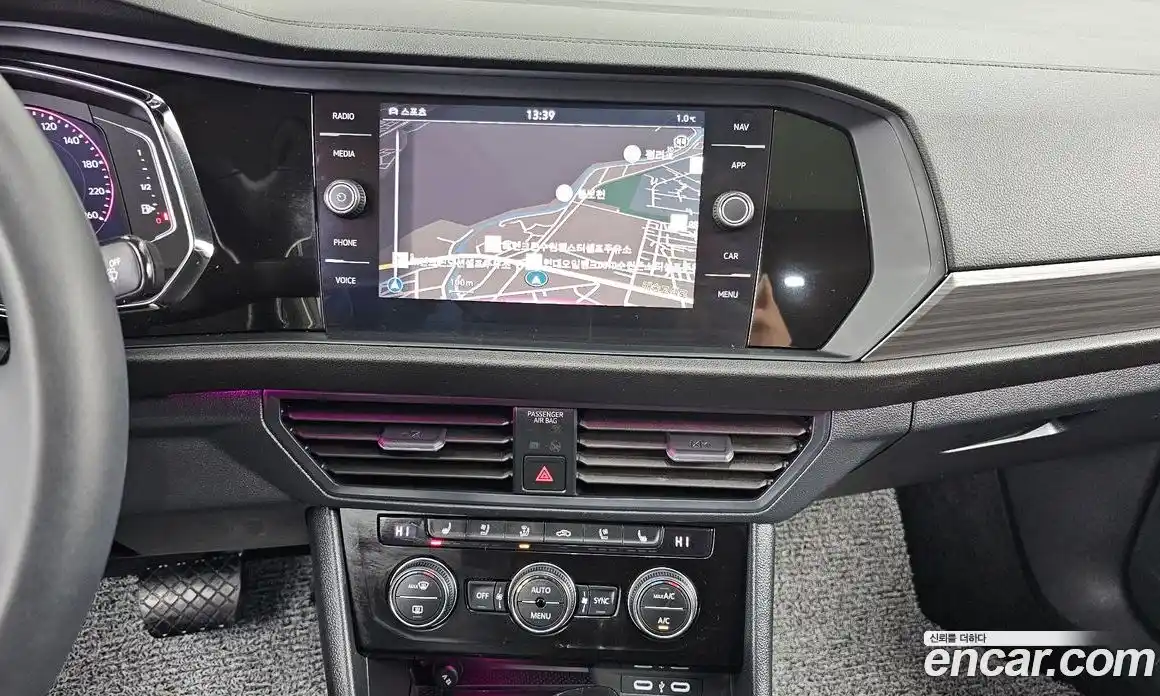 Volkswagen Jetta 2023 1.5 Автомат в Москве № 168401, фото 14