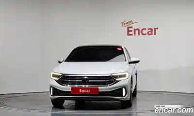 Volkswagen Jetta 2023 1.5 Автомат в Москве № 168401, миниатюра 3