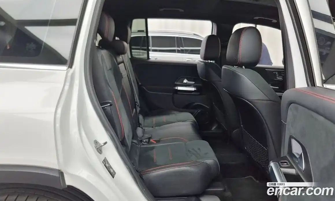 Mercedes-Benz GLB-Class 2021 2.0 Автомат в Москве № 194529, фото 12