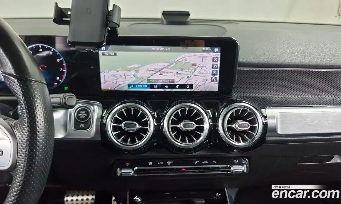 Mercedes-Benz GLB-Class 2021 2.0 Автомат в Москве № 194529, фото 14