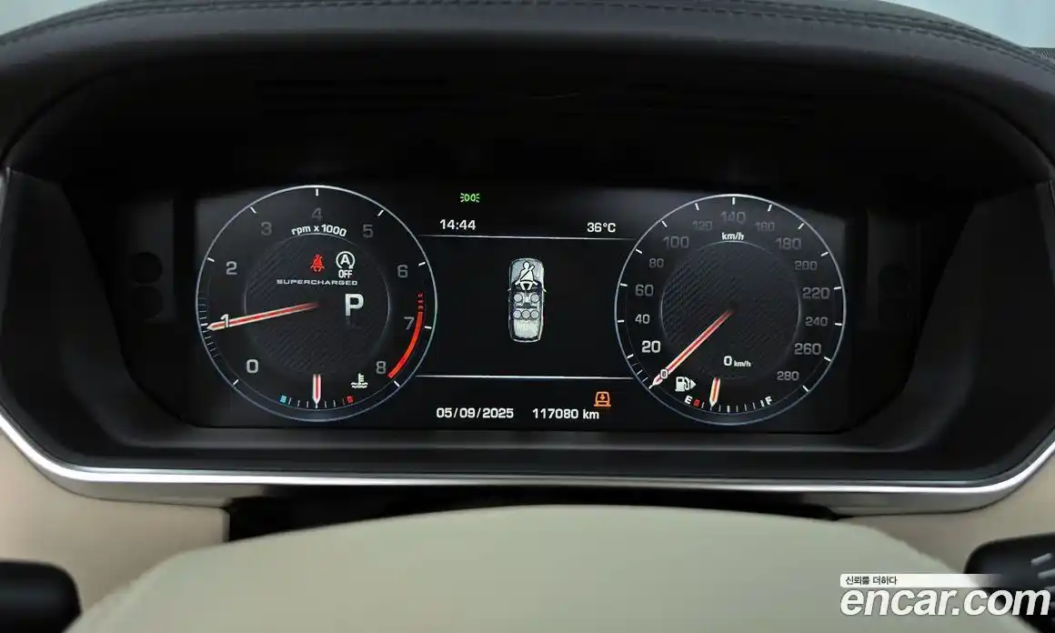 Land Rover Range-Rover 2014 5.0 Автомат в Москве № 198139, фото 8