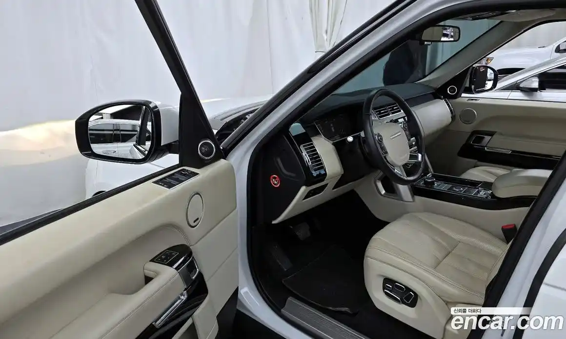 Land Rover Range-Rover 2014 5.0 Автомат в Москве № 198139, фото 10