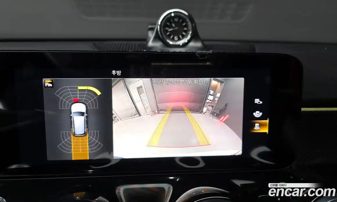 Mercedes-Benz GLB-Class 2022 2.0 Автомат в Москве № 207496, фото 15