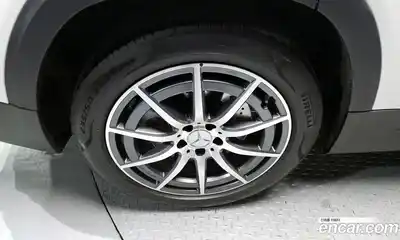 Mercedes-Benz GLB-Class 2022 2.0 Автомат в Москве № 207496, миниатюра 5