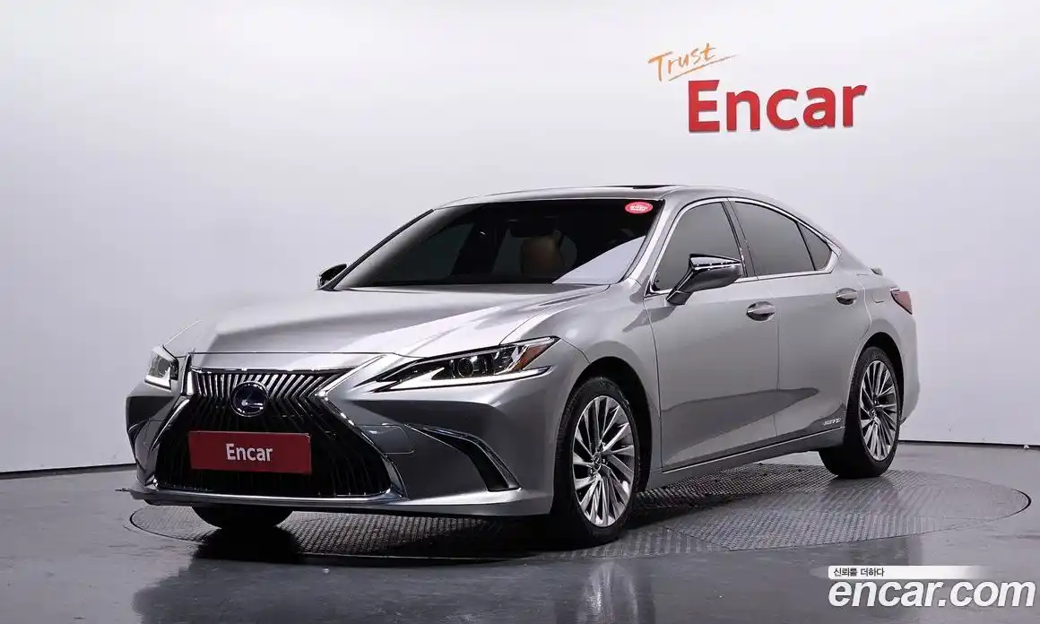 Lexus ES 2021 2.5 Автомат в Москве № 214695, фото 1