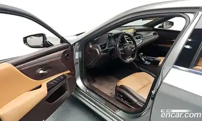 Lexus ES 2021 2.5 Автомат в Москве № 214695, миниатюра 11