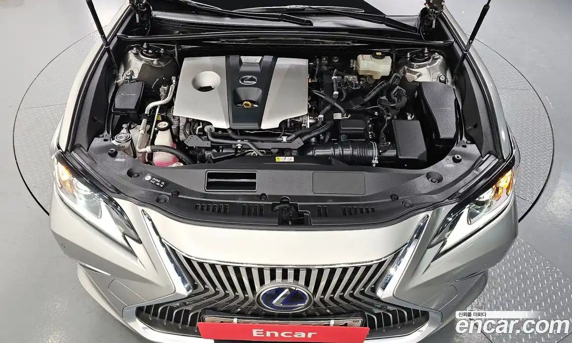 Lexus ES 2021 2.5 Автомат в Москве № 214695, фото 6