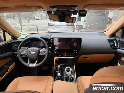 Lexus NX 2025 2.5 Автомат в Москве № 214721, миниатюра 8