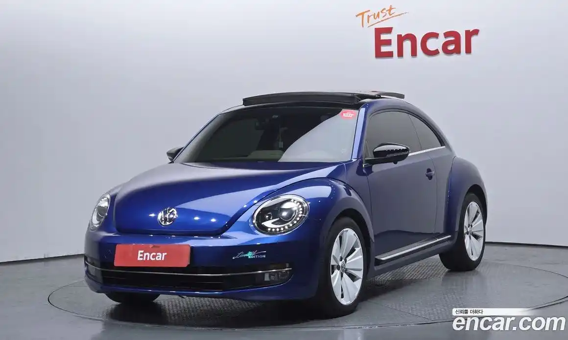 Volkswagen Beatle 2014 2.0 Автомат в Москве № 232184, фото 1