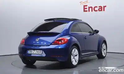 Volkswagen Beatle 2014 2.0 Автомат в Москве № 232184, миниатюра 2