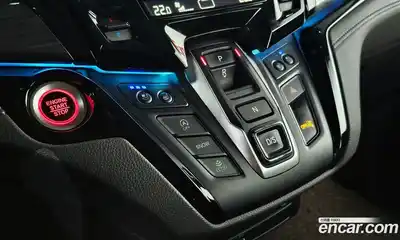 Honda Odyssey 2022 3.5 Автомат в Москве № 232930, миниатюра 9