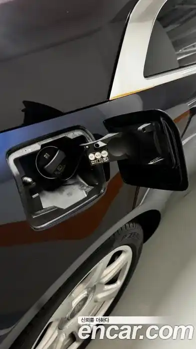 Rolls-Royce Wraith 2019 6.6 Автомат в Москве № 256711, миниатюра 7