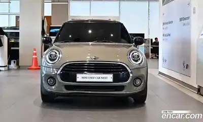 Mini Cooper 2020 1.5 Автомат в Москве № 499391, миниатюра 2