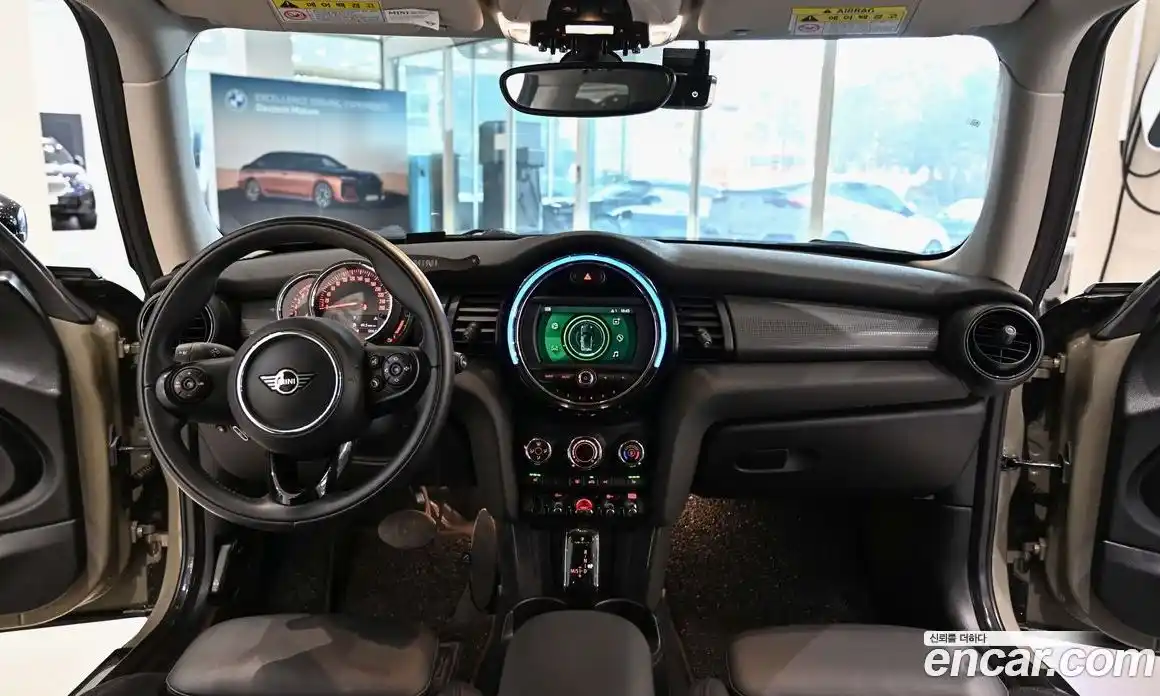 Mini Cooper 2020 1.5 Автомат в Москве № 499391, фото 8