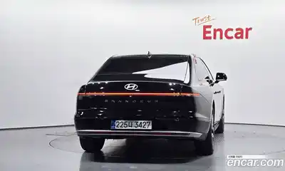 Hyundai Grandeur 2025 2.5 Автомат в Москве № 582133, миниатюра 4