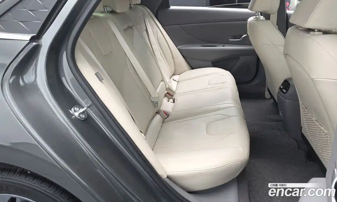 Hyundai Avante 2024 1.6 Автомат в Москве № 582206, фото 11