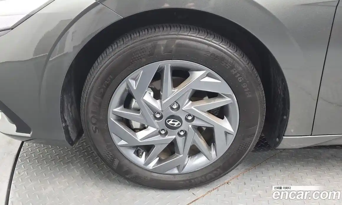 Hyundai Avante 2024 1.6 Автомат в Москве № 582206, фото 5