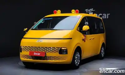Hyundai Staria, 2023
