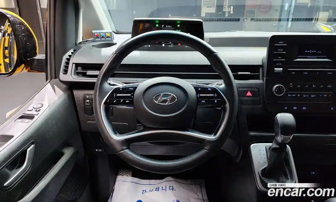 Hyundai Staria 2023 2.2 Автомат в Москве № 582292, фото 14