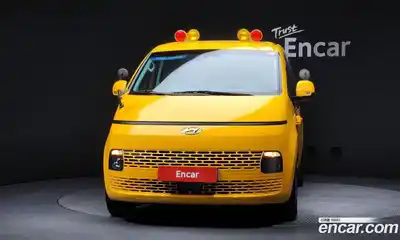 Hyundai Staria 2023 2.2 Автомат в Москве № 582292, миниатюра 3