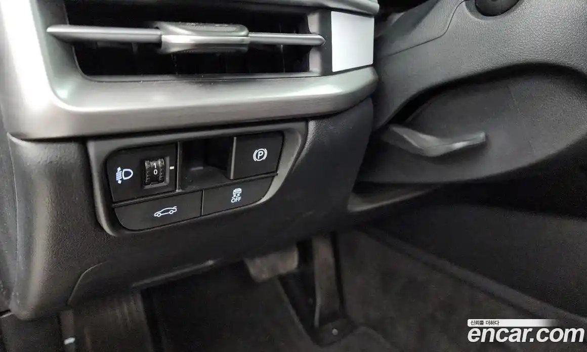 Hyundai Grandeur 2023 2.5 Автомат в Москве № 582308, фото 16