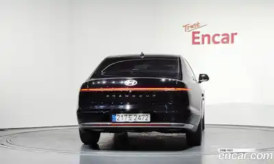 Hyundai Grandeur 2023 2.5 Автомат в Москве № 582308, миниатюра 4