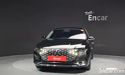 Hyundai Grandeur 2020 2.5 Автомат в Москве № 582527, миниатюра 3